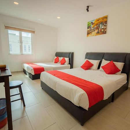 Mary J Hotel Family 10 Pax Room كوتا بْهارو المظهر الخارجي الصورة