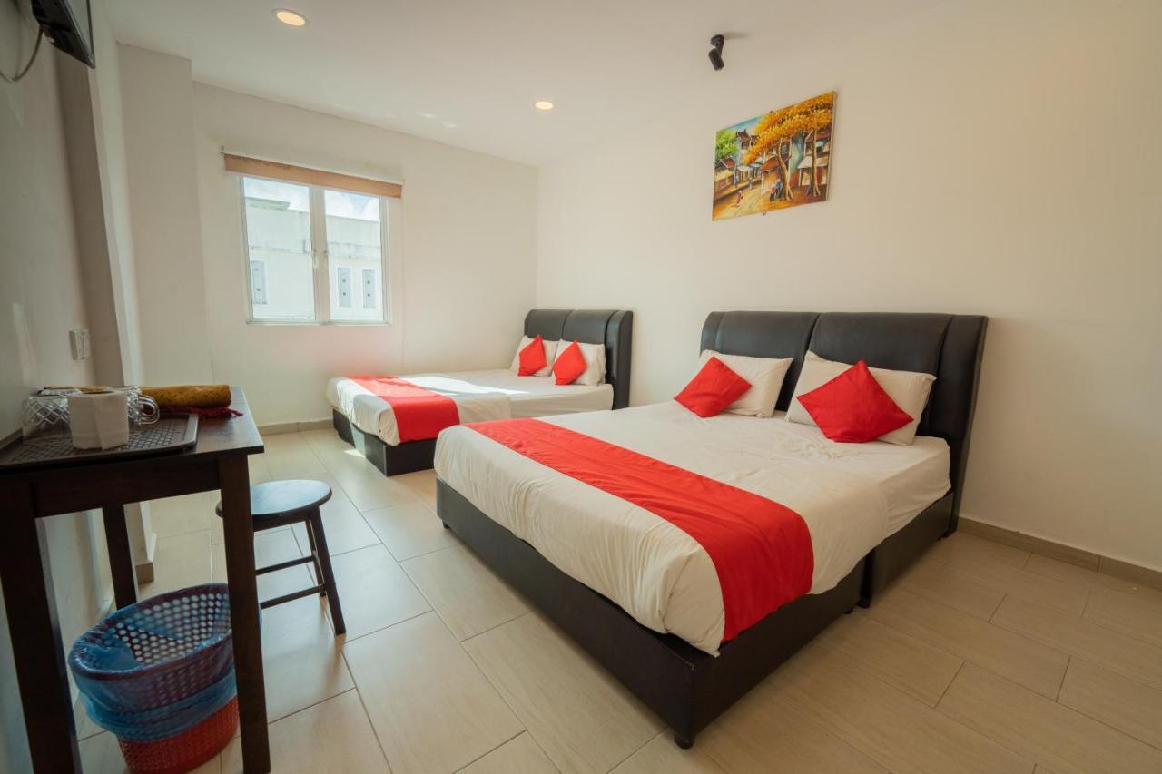 Mary J Hotel Family 10 Pax Room كوتا بْهارو المظهر الخارجي الصورة