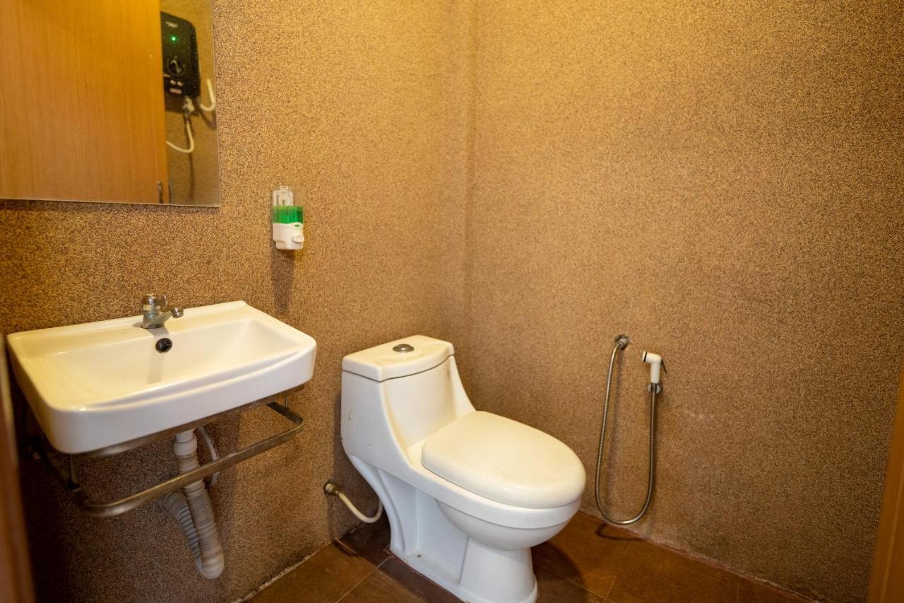 Mary J Hotel Family 10 Pax Room كوتا بْهارو المظهر الخارجي الصورة